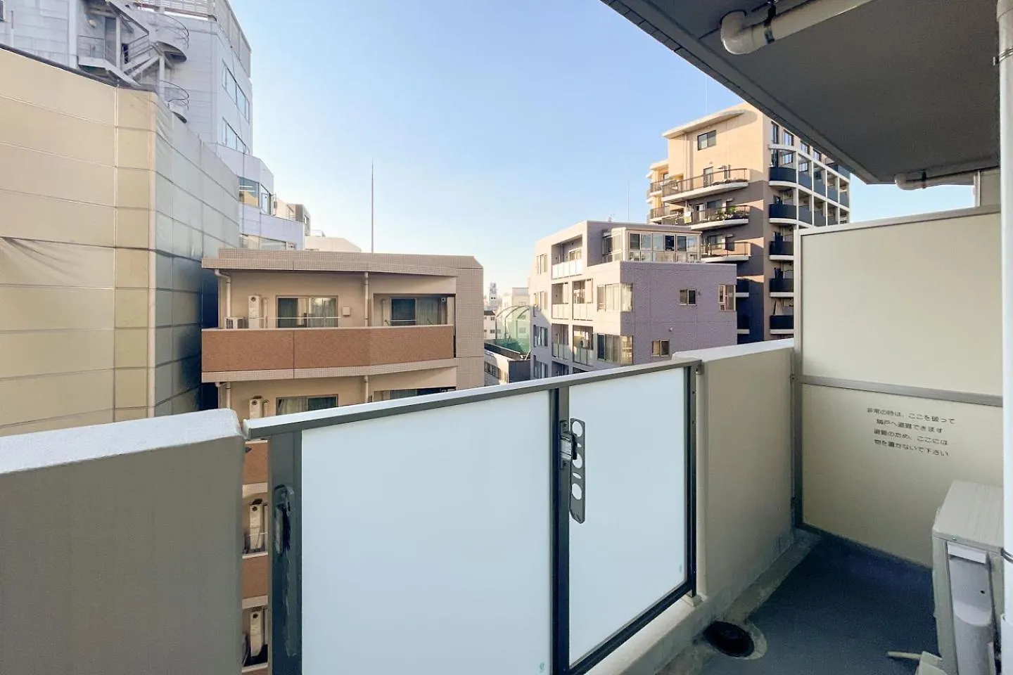 Crest Court Kagurazaka Apartment Tokyo